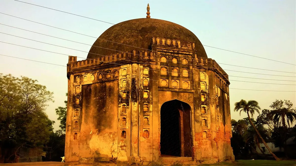 গোমস্তাপুর